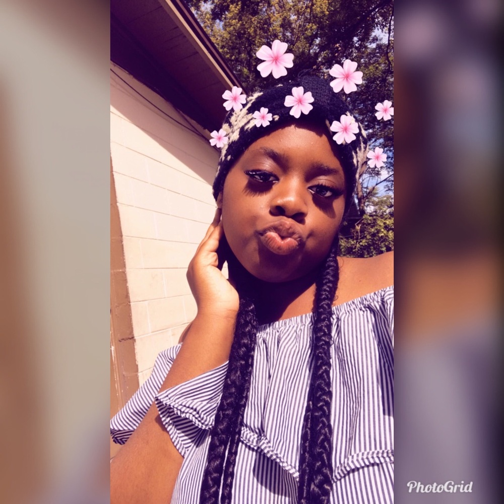 Meet your Posher, Tori